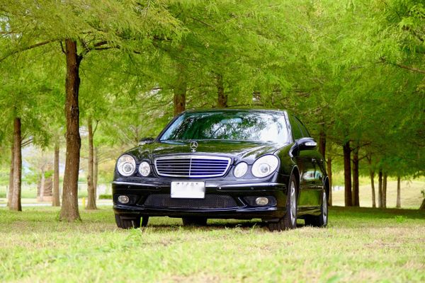 2004 Benz W211 E320 黑色