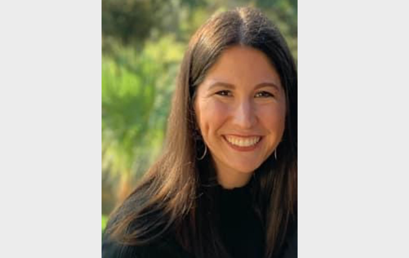 Communication Community's Q & A with Hannah Smith, LCSW OSW-C