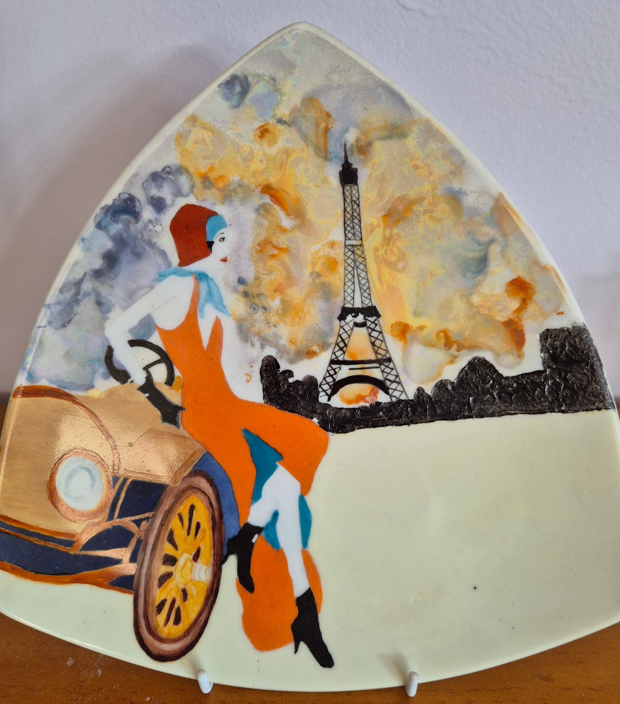 Discover the art of porcelain at Courthouse exhibition  post image