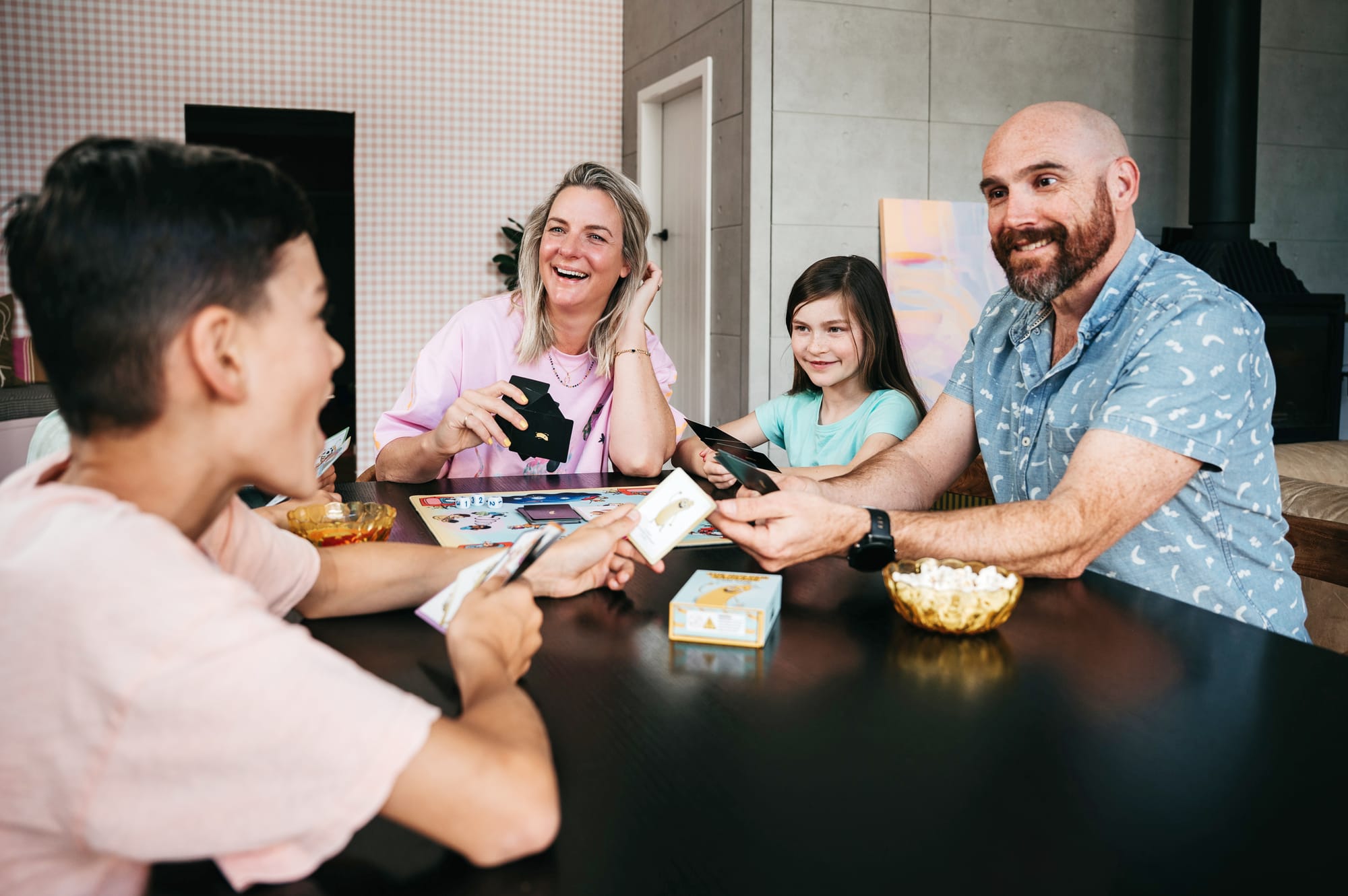 Family roll dice on card game invention