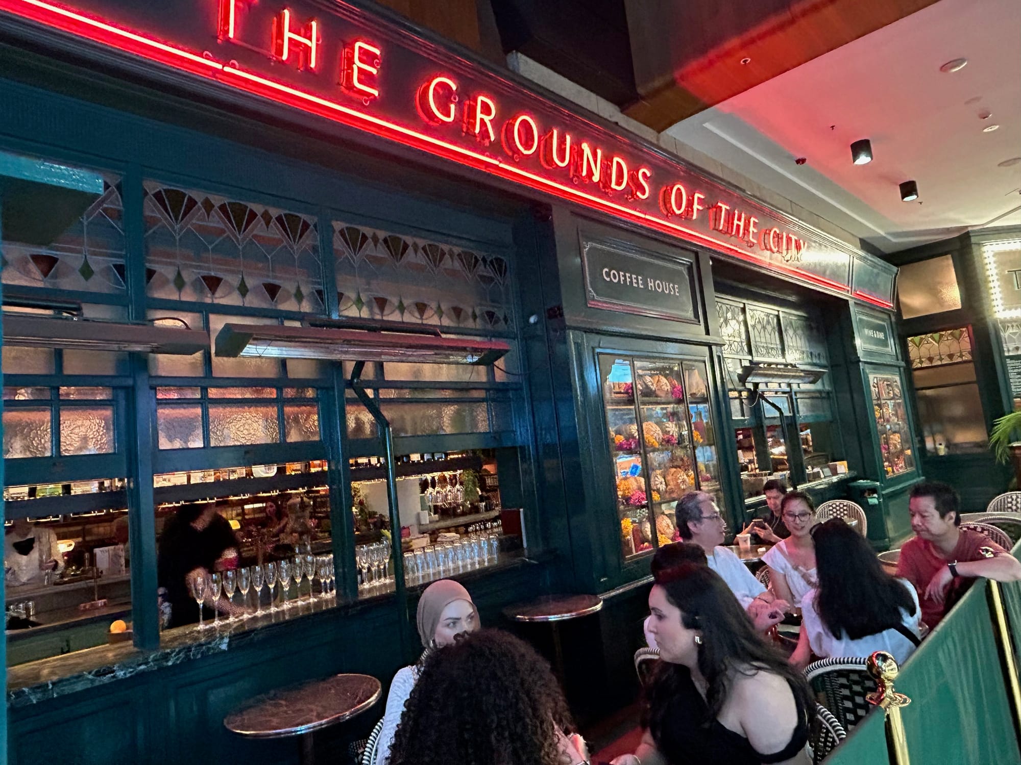 Get ready for ‘wow factor’ and meet the man set to take over The Lagoon, North Wollongong  post image