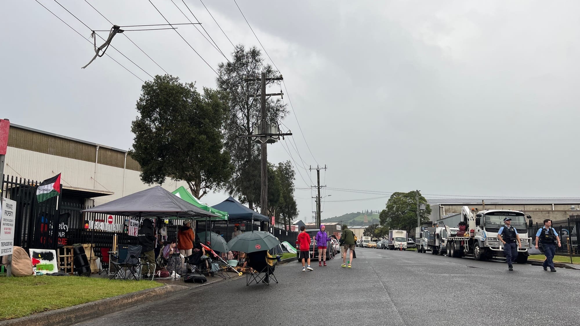 Wollongong's Friends of Palestine hold 'family friendly' picket  post image