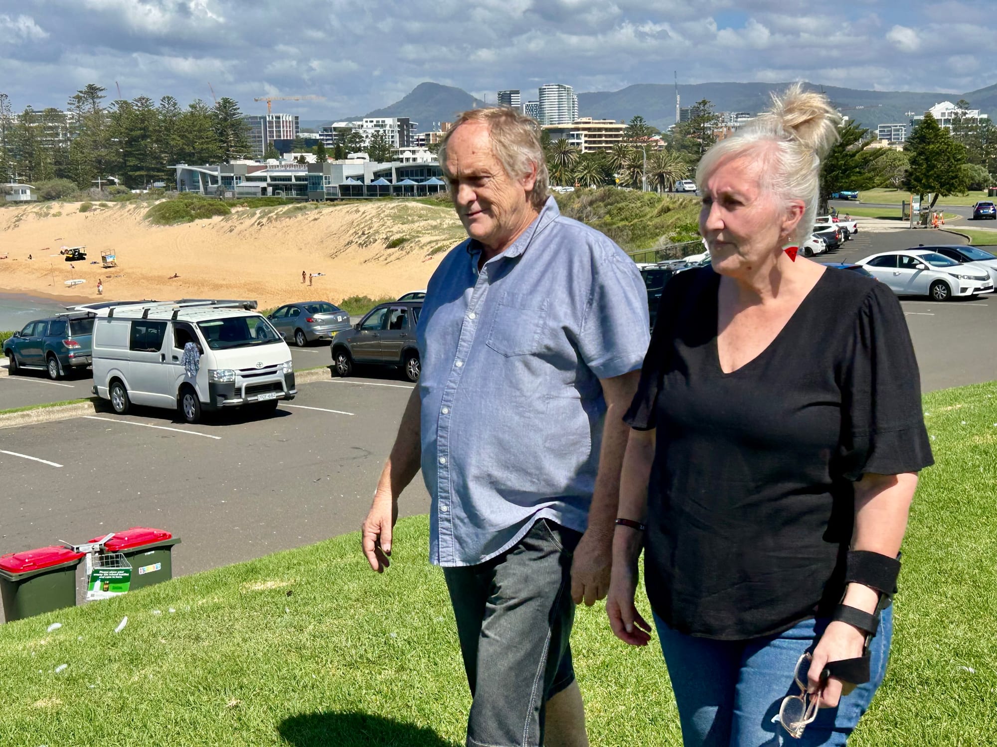 Ex cop outlines night of 'brutality' in appeal for support  post image