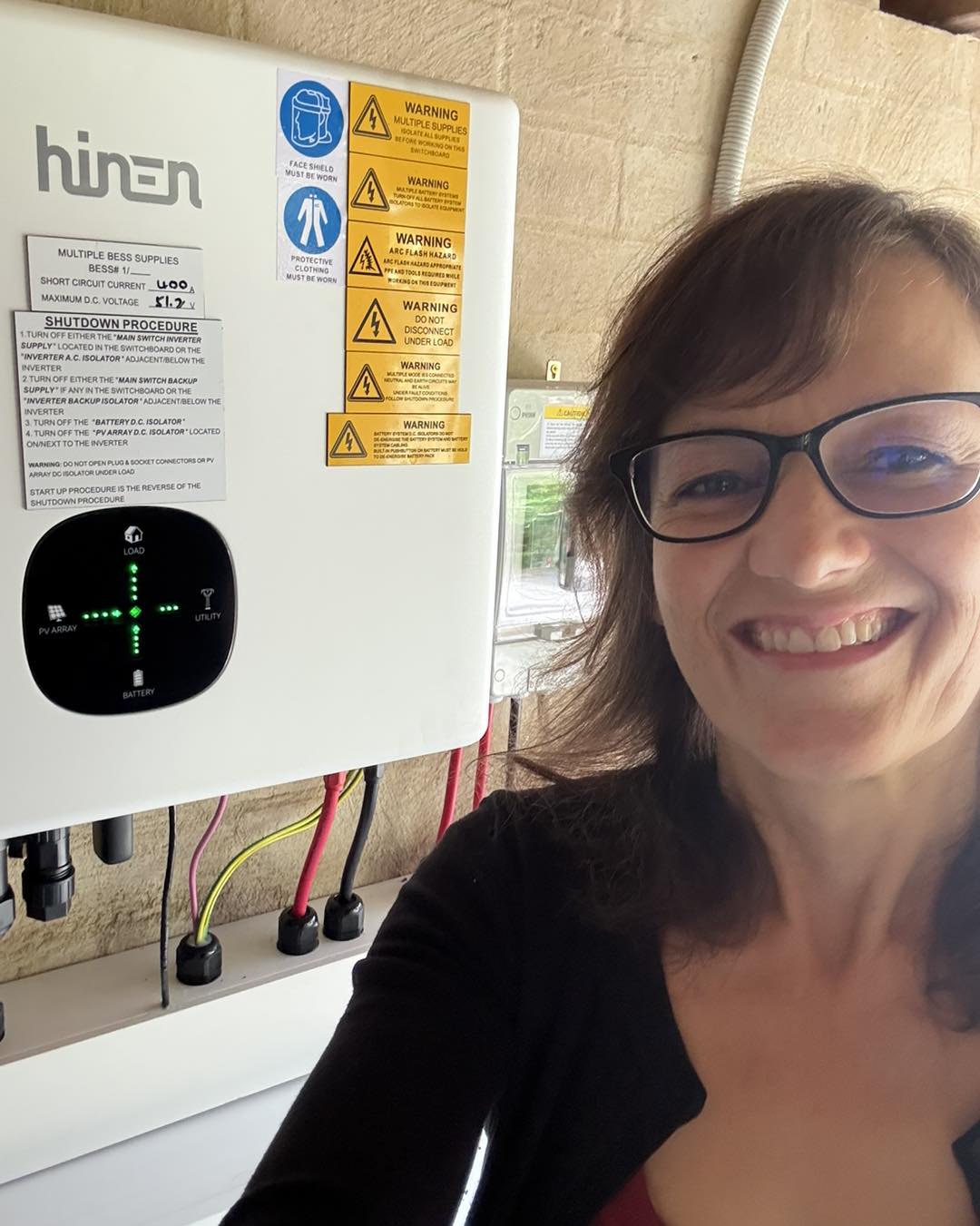 Whitlam voters line up to plug in to power savings  post image