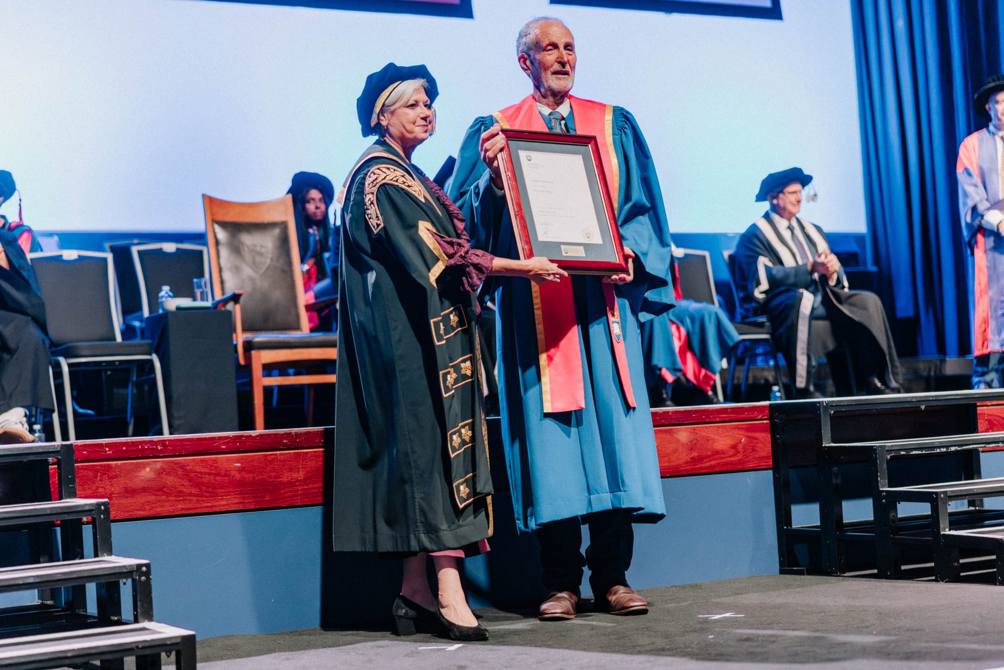 UOW graduates urged to 'thump table' for a better future 
												post image