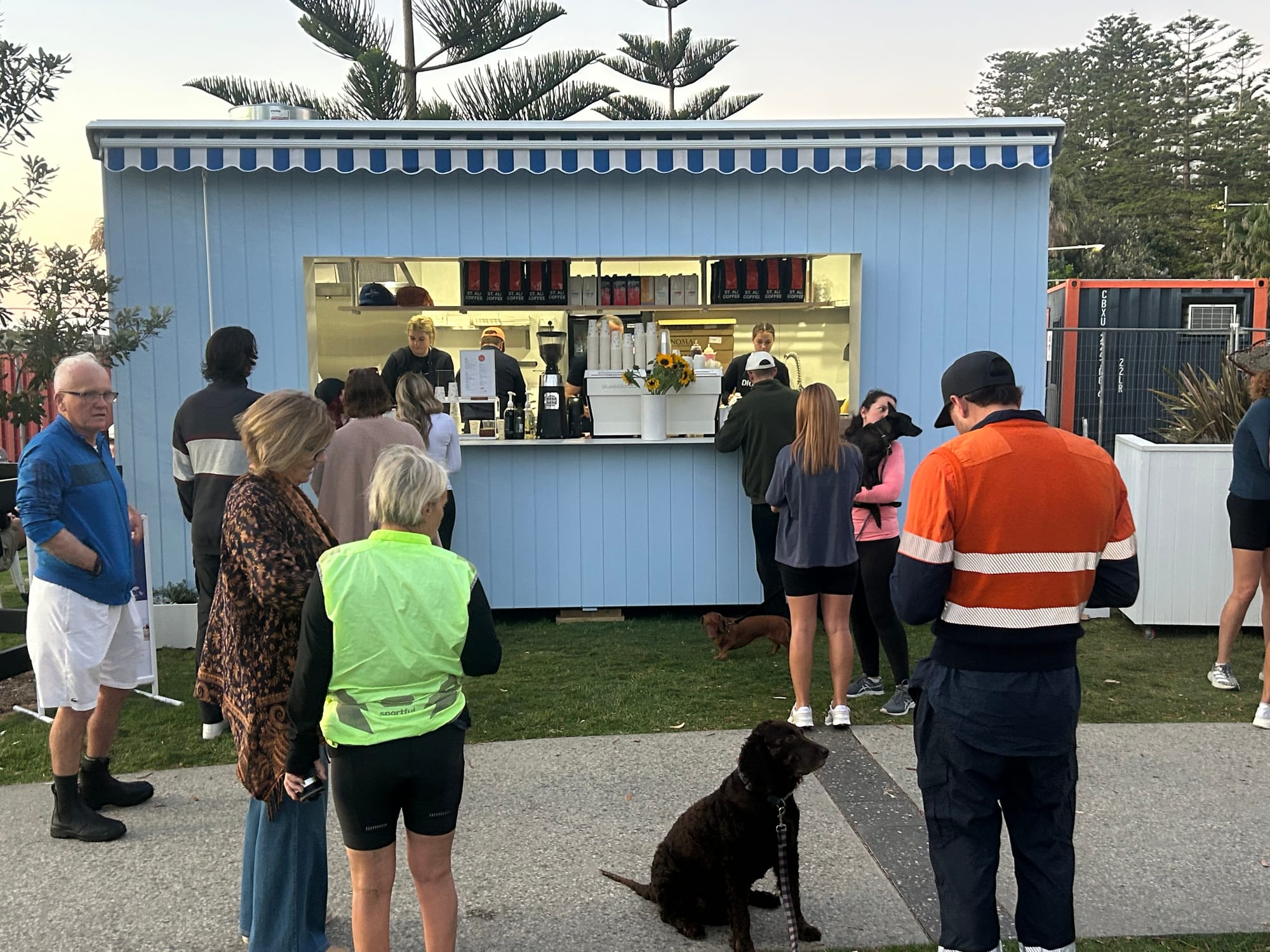 Dawn coffee service on the Blue Mile 
												post image