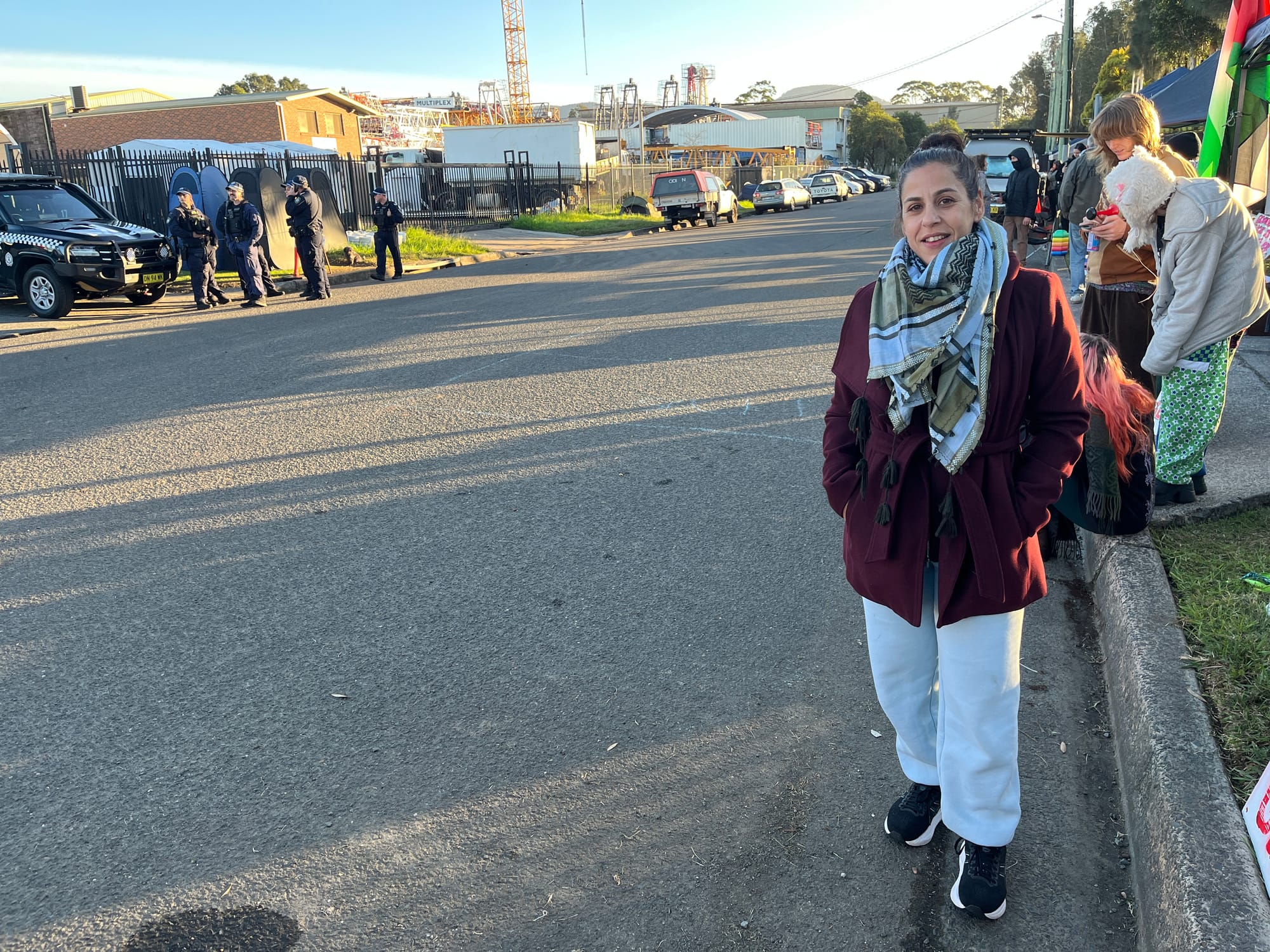 Protesters' morale 'high' as anti-war rally blocks Bisalloy workers 
												post image