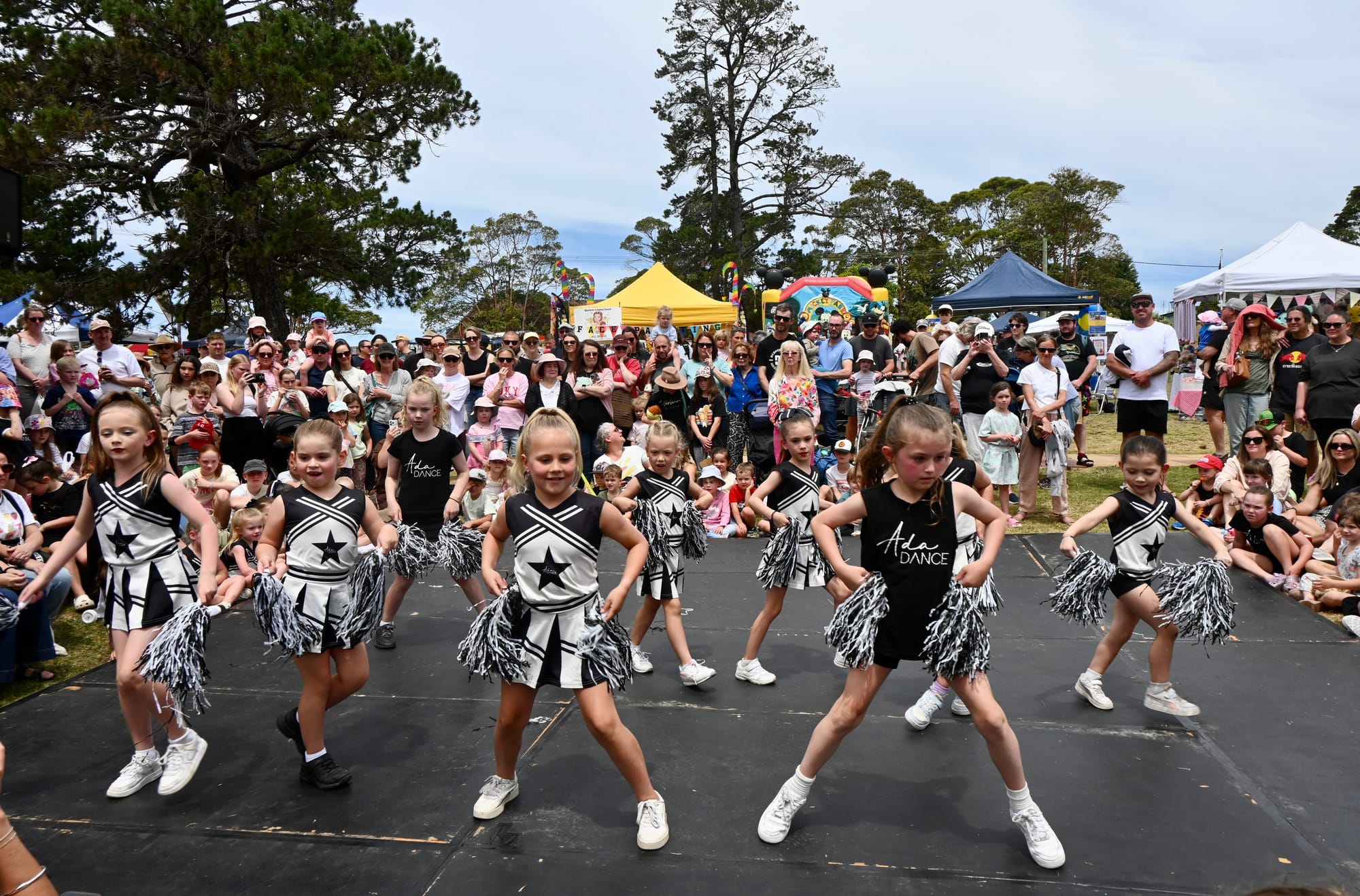 Local entertainment line-up for Helensburgh Country Fair 
												post image