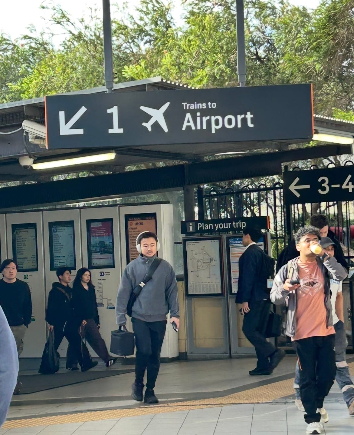Rail timetable 'backflip' welcomed 
												post image