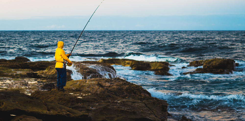 Council seeks approval for mandatory life jackets for rock fishers
