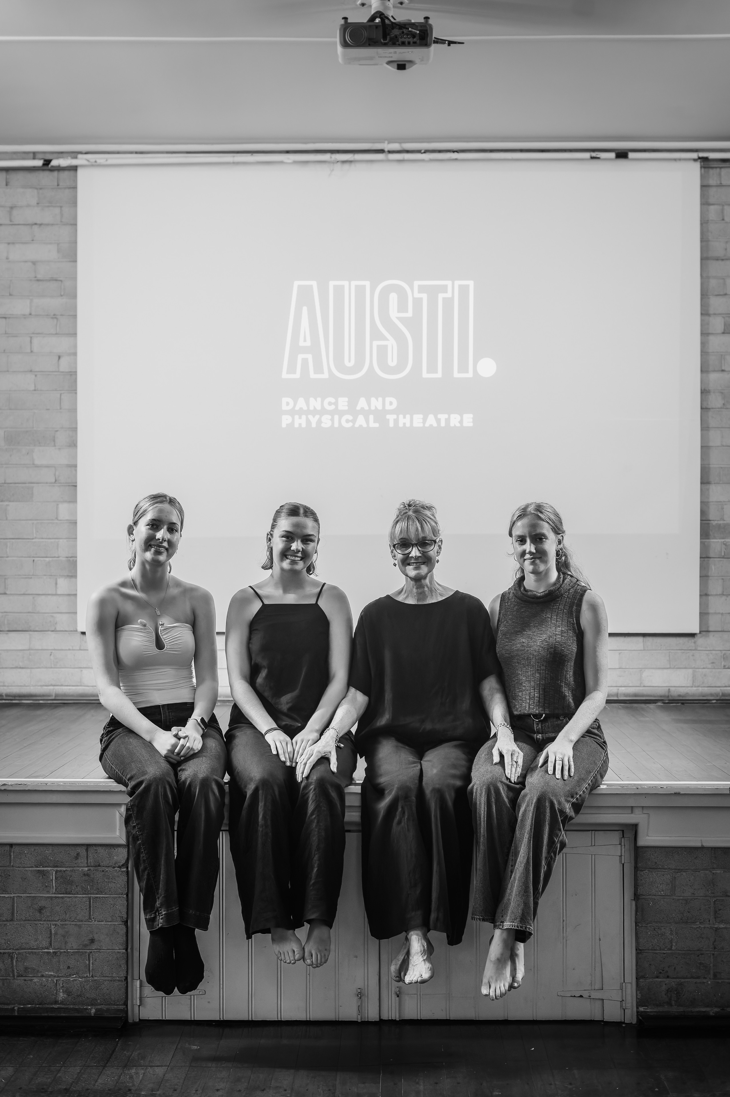 AUSTI dance company opens Illawarra Moving Arts Hub at Coalcliff hall  post image