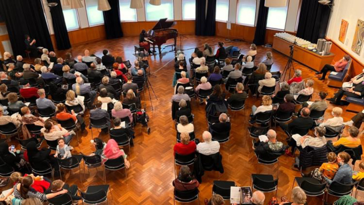 Old council chambers proves ideal concert venue  post image