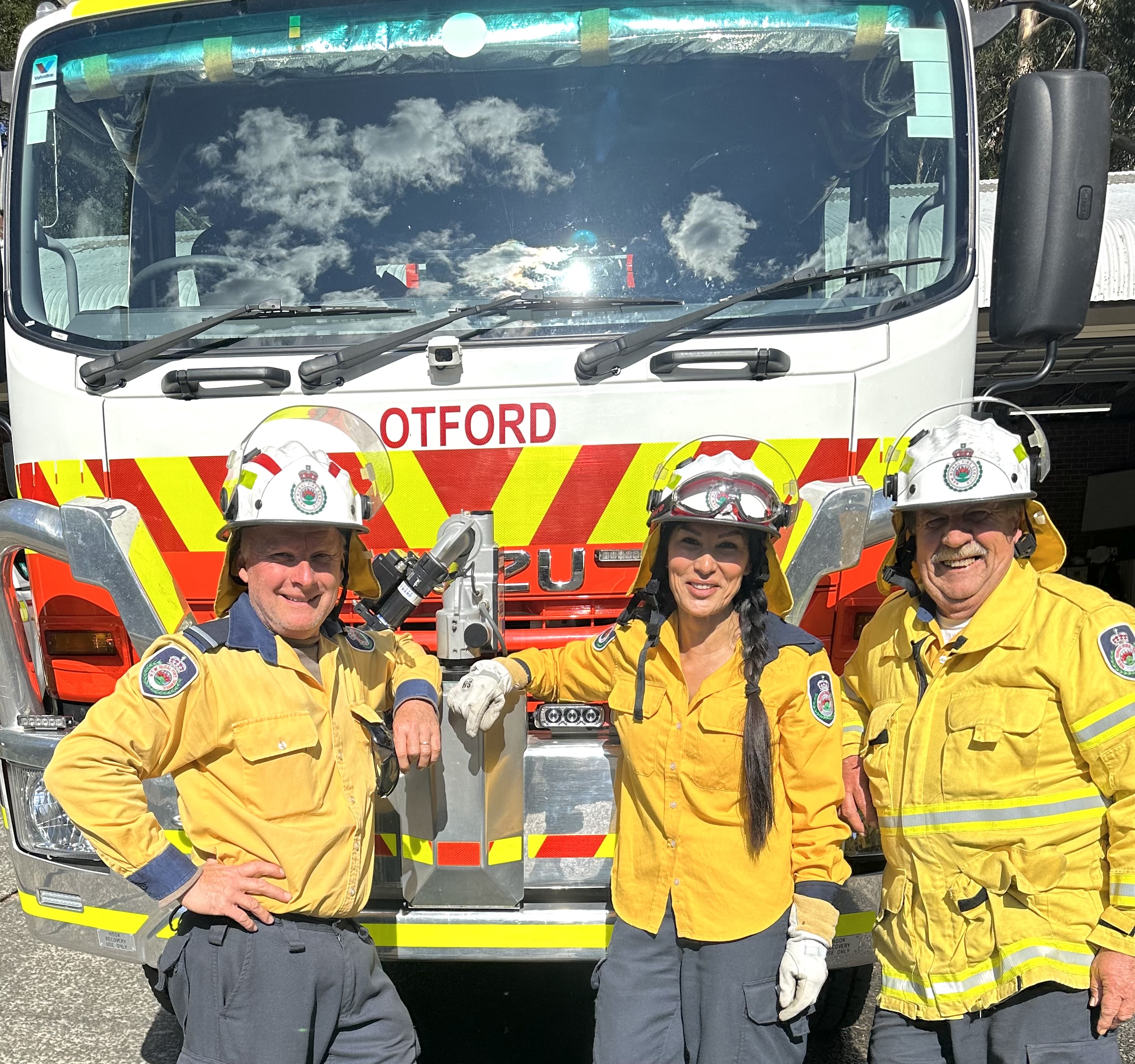 Airline pilot and nurse support big recruitment drive, telling why they joined the Rural Fire Service  post image