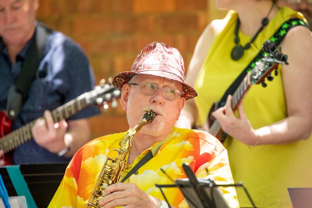 t86-year-old HONK! Oz performer John Spira with his saxophone. Image by David Rooney.