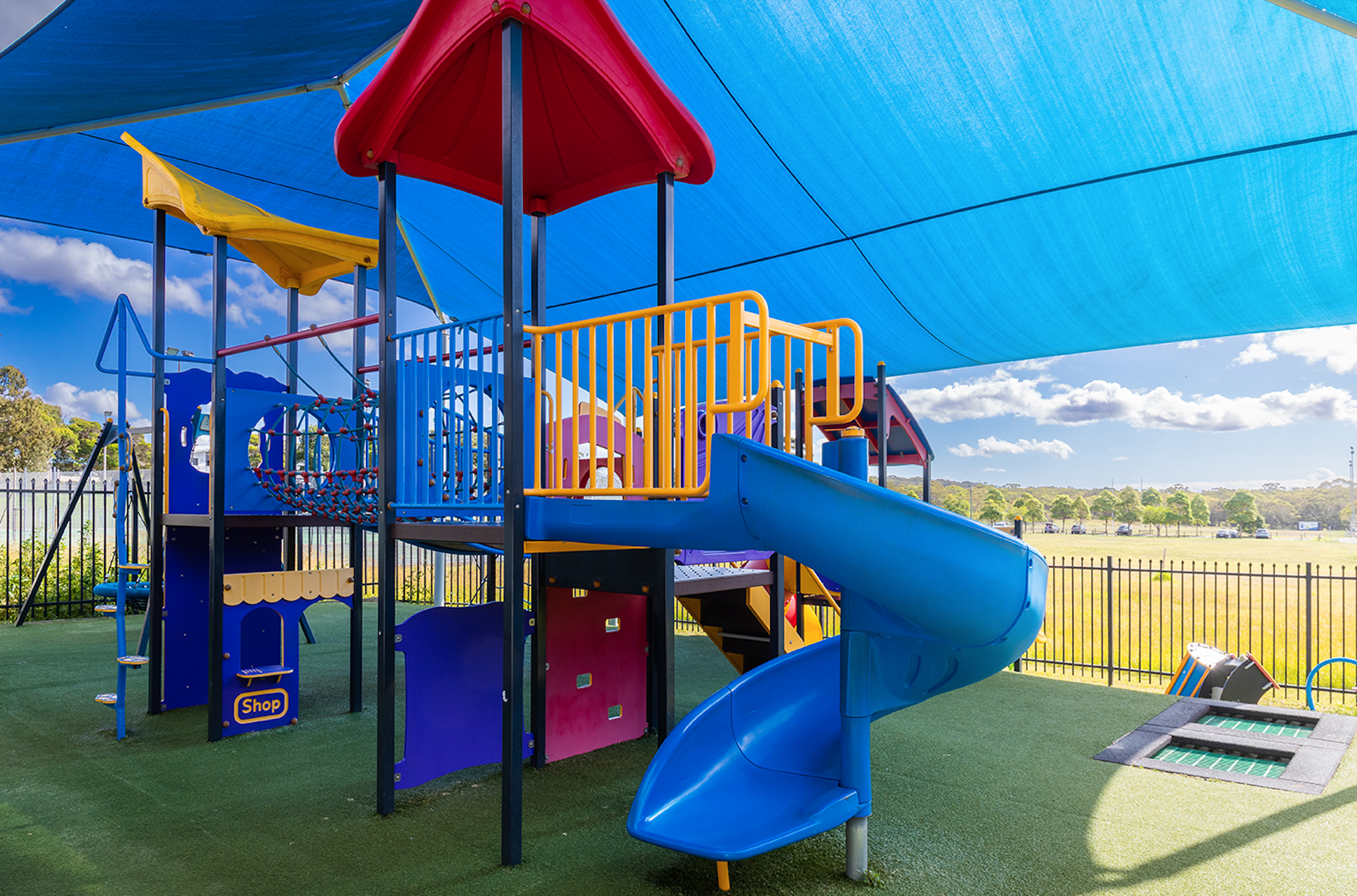 8 Wollongong restaurants where families play