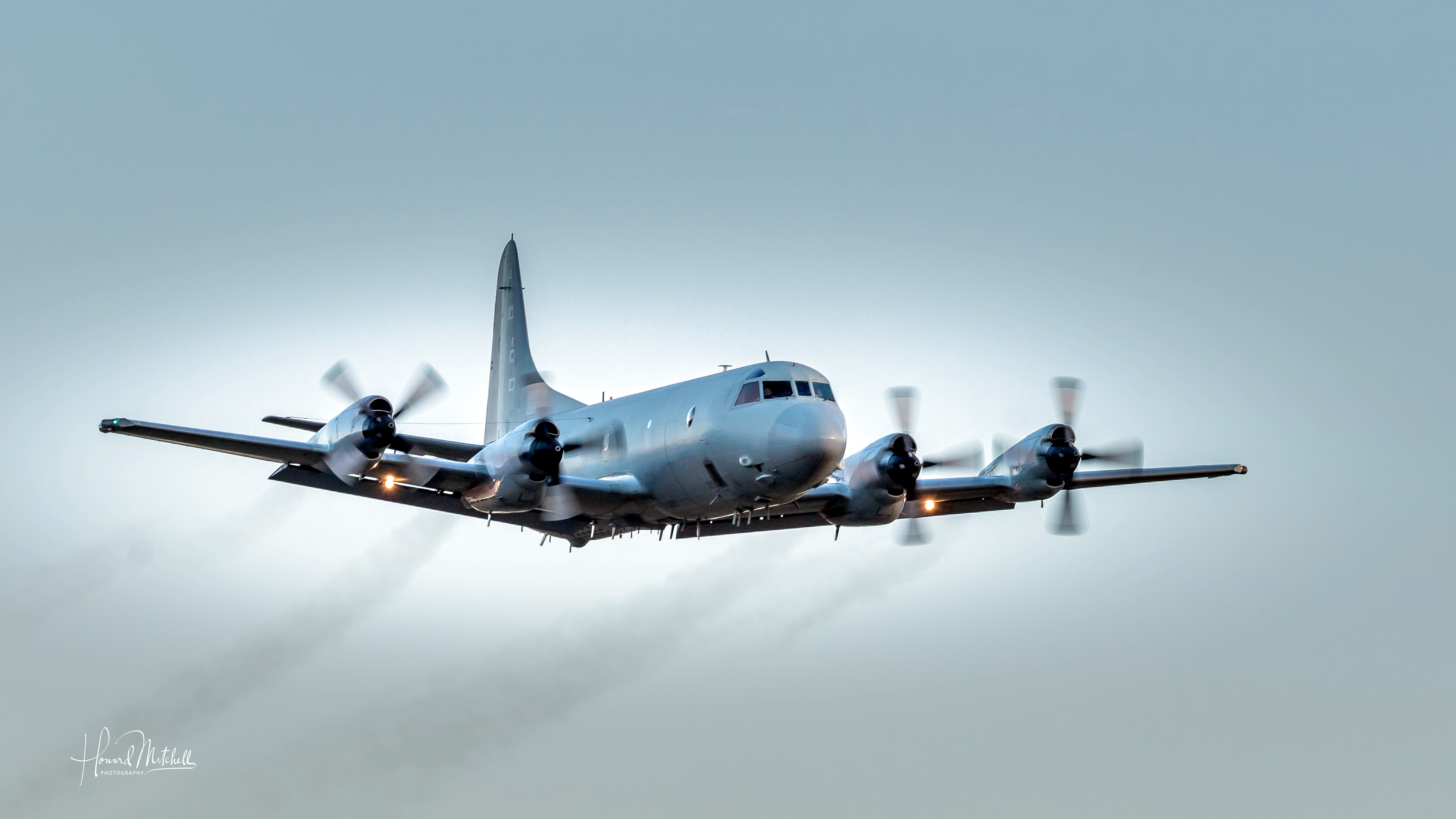 Mighty Hunter back in the air: Lockheed Orion AP-3C flies again at HARS Aviation Museum  post image