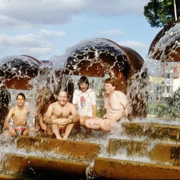 Family of famous fountain designer don't want it left high and dry  post image