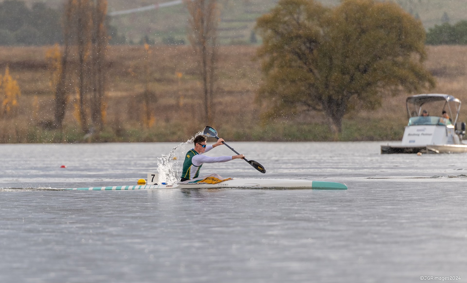 Illawarra paddlers win gold, silver and bronze at Asia Pacific Sprint Cup