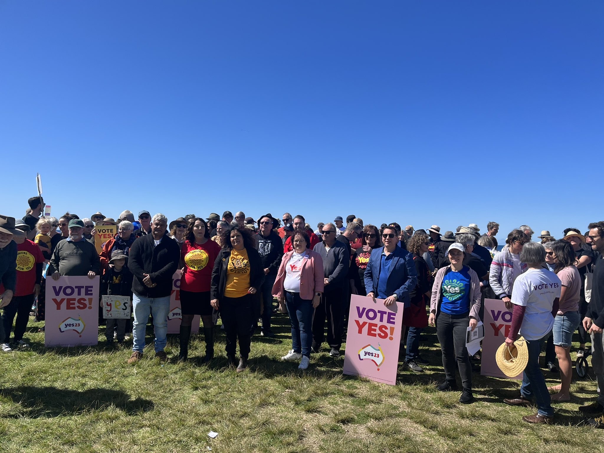 Thirroul Labor says Yes
