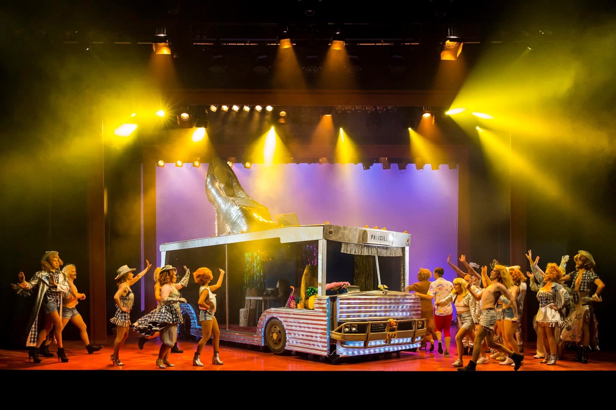 Behind the Curtain with So Popera