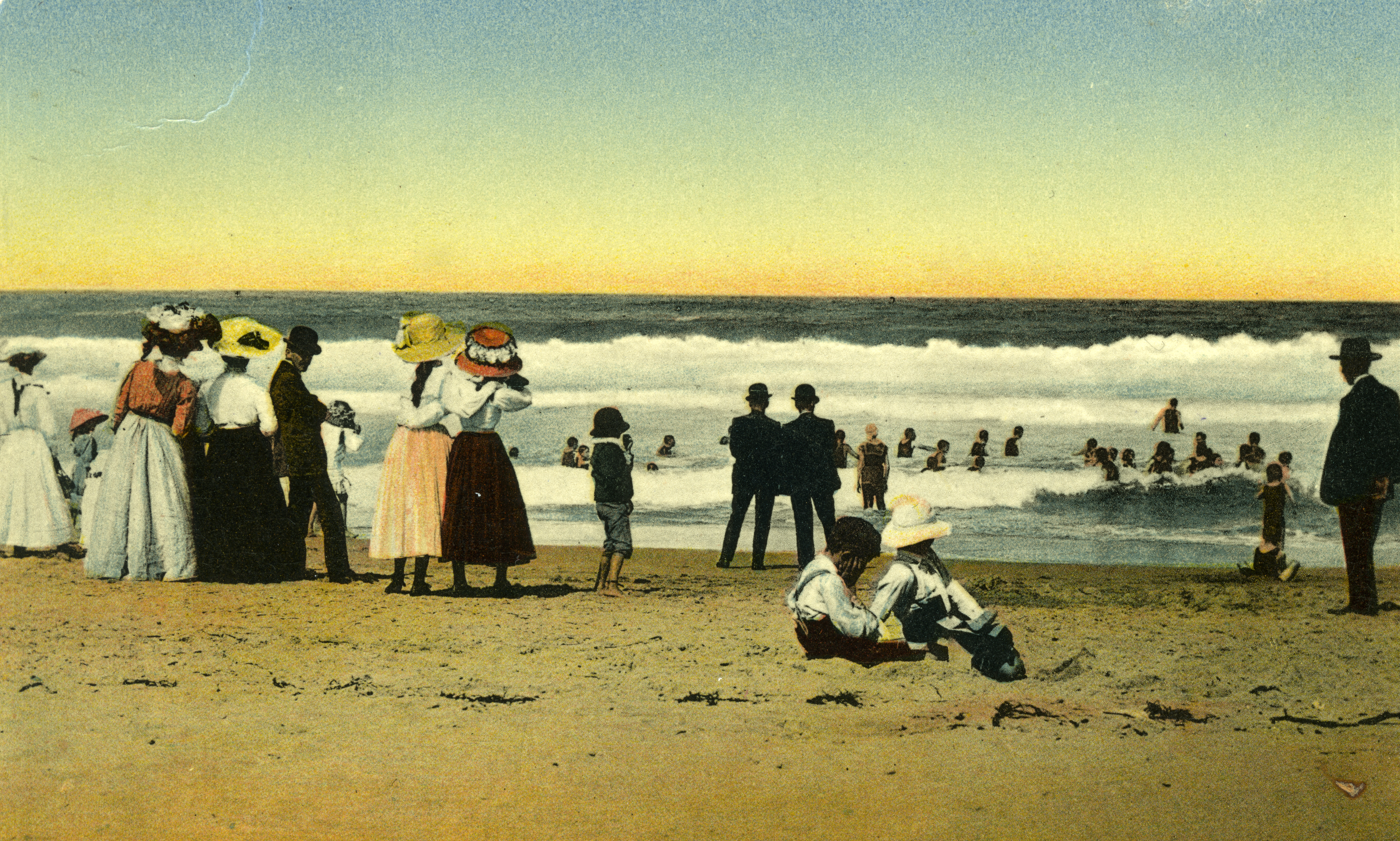 Glamour at the beach, North Wollongong style