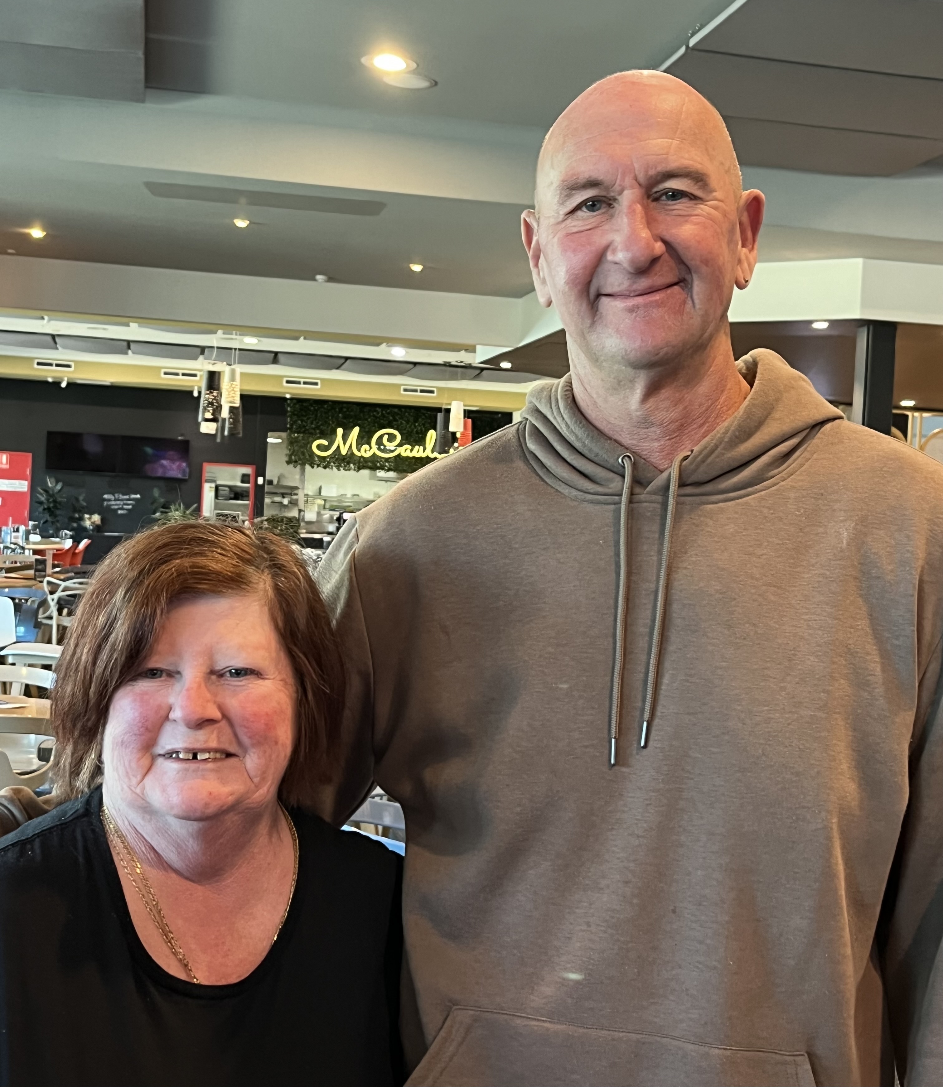Bowls fundraiser helps Thirroul couple who lost everything in April's floods