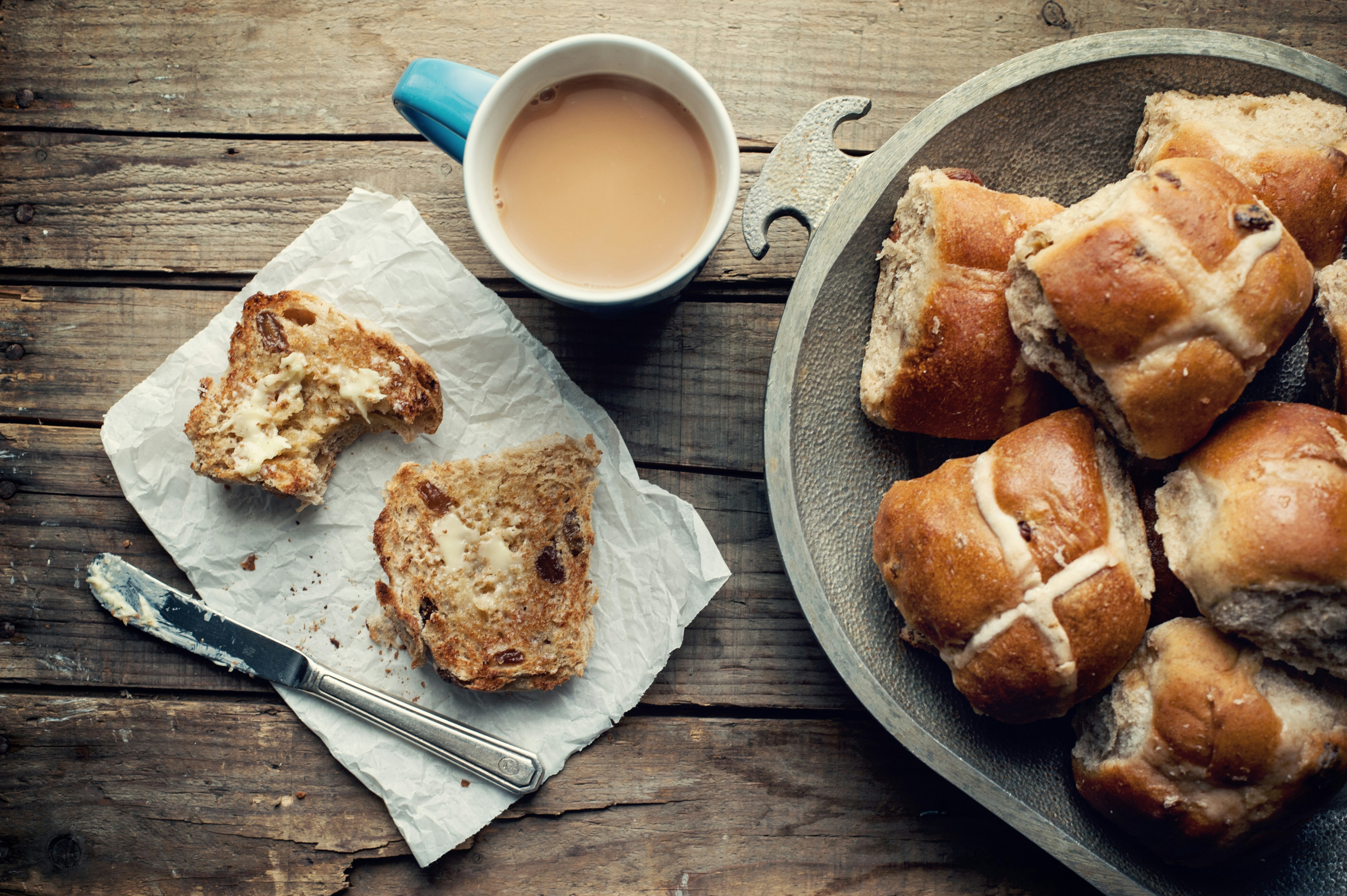 Pagan loaves, Christian bread, a secular treat: a brief history of hot cross buns
