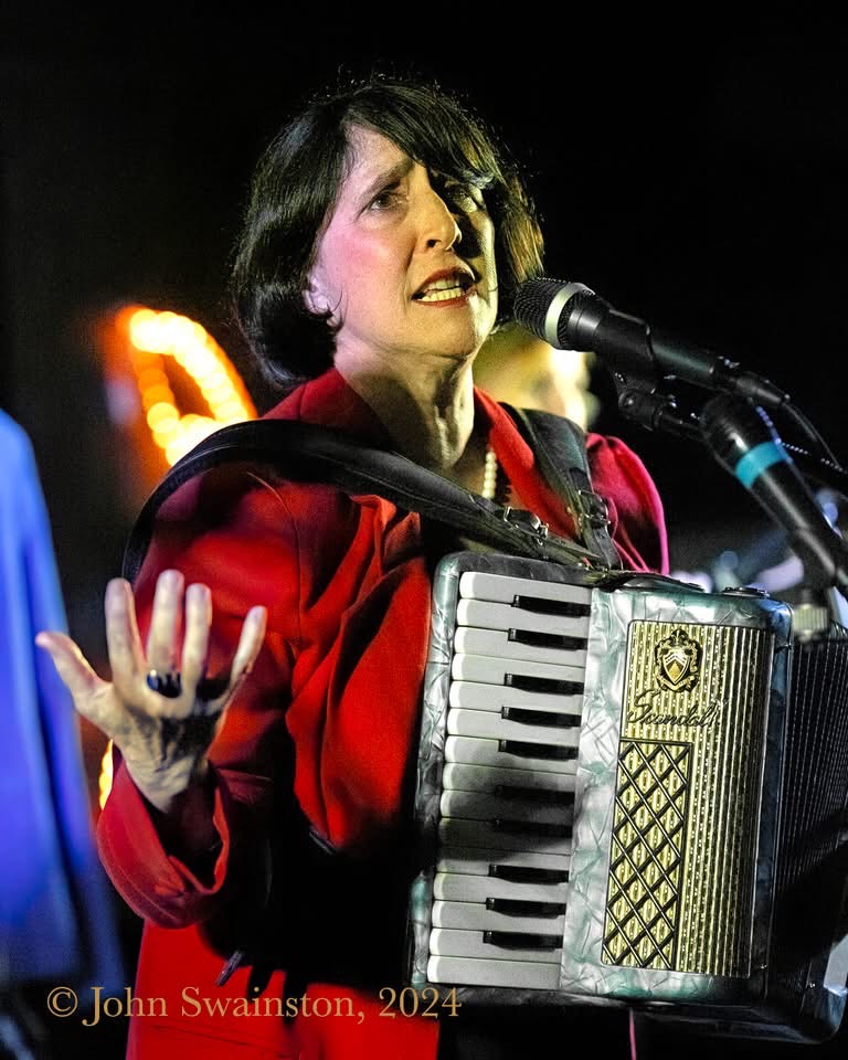 Friday night with 'Gladys: A Musical Affair'