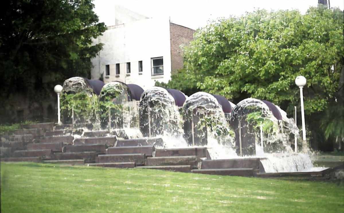 Expert engineer says Five Islands Fountain is 'an icon' and should be restored  post image