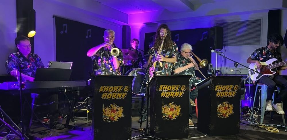 Super threat to live music forces quick step by jazz club post image