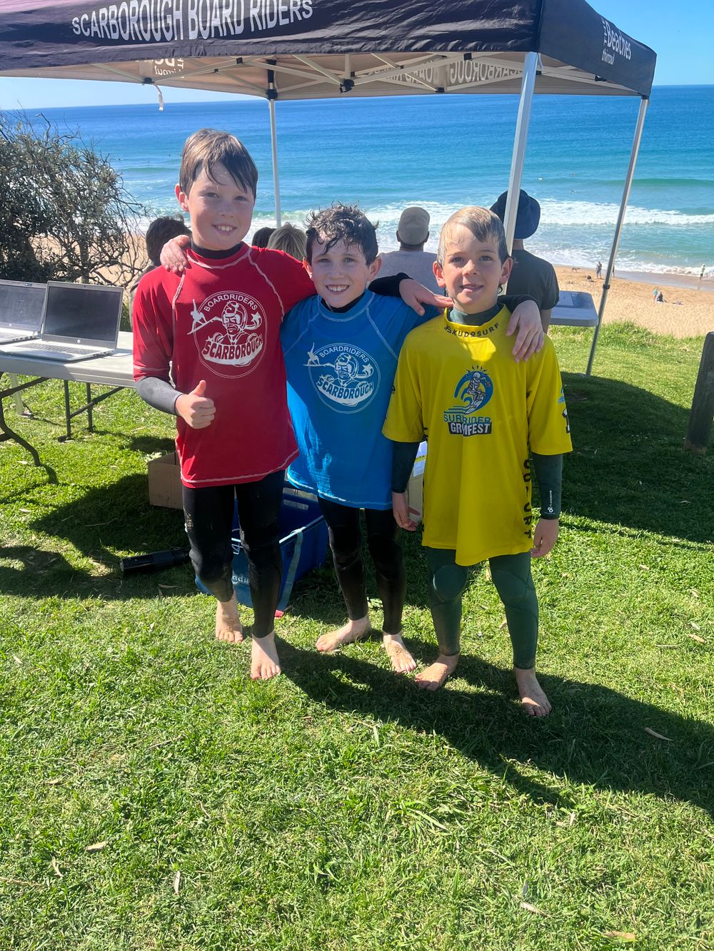 Swell just right for juniors at Scarborough Boardriders event post image