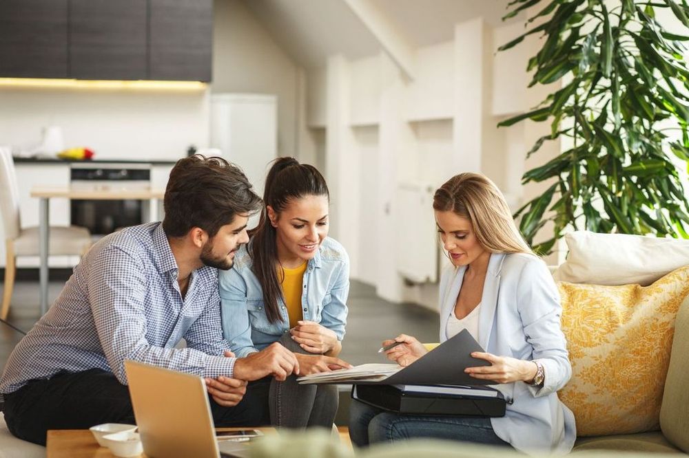 5 tips to help you find the right agent post image