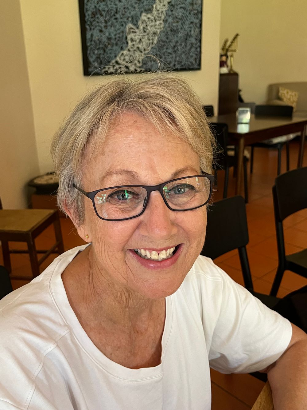 Time to Sing: Joan Gissing takes joy in acapella choir ‘Out of The Blue’ post image