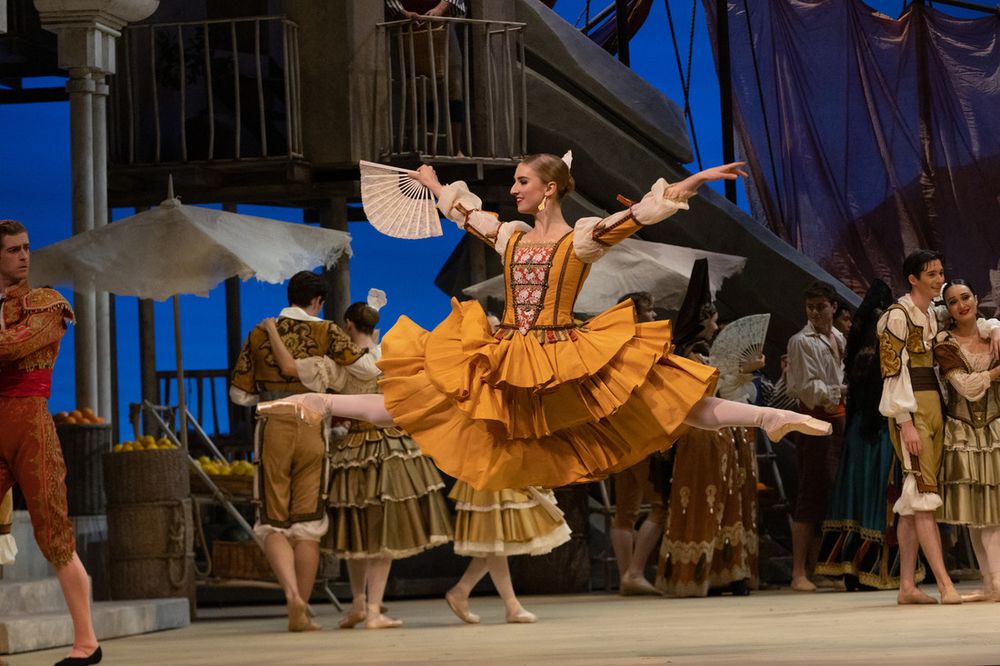 Ballet star Riley Lapham stares down her biggest challenge: Long COVID post image
