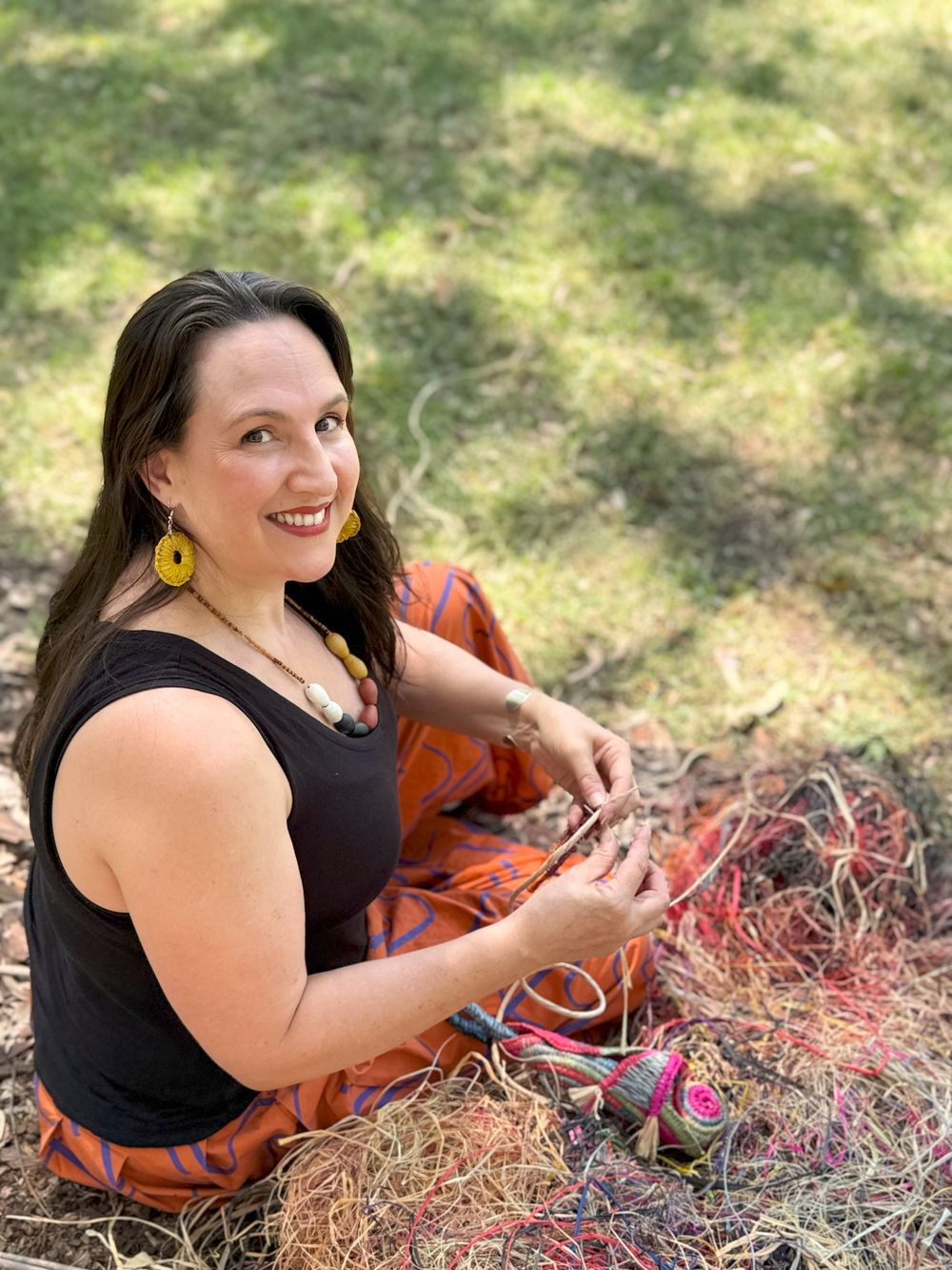 Nuwa ganda (look up): Handwoven flying foxes headed for Wollongong Botanic Garden post image