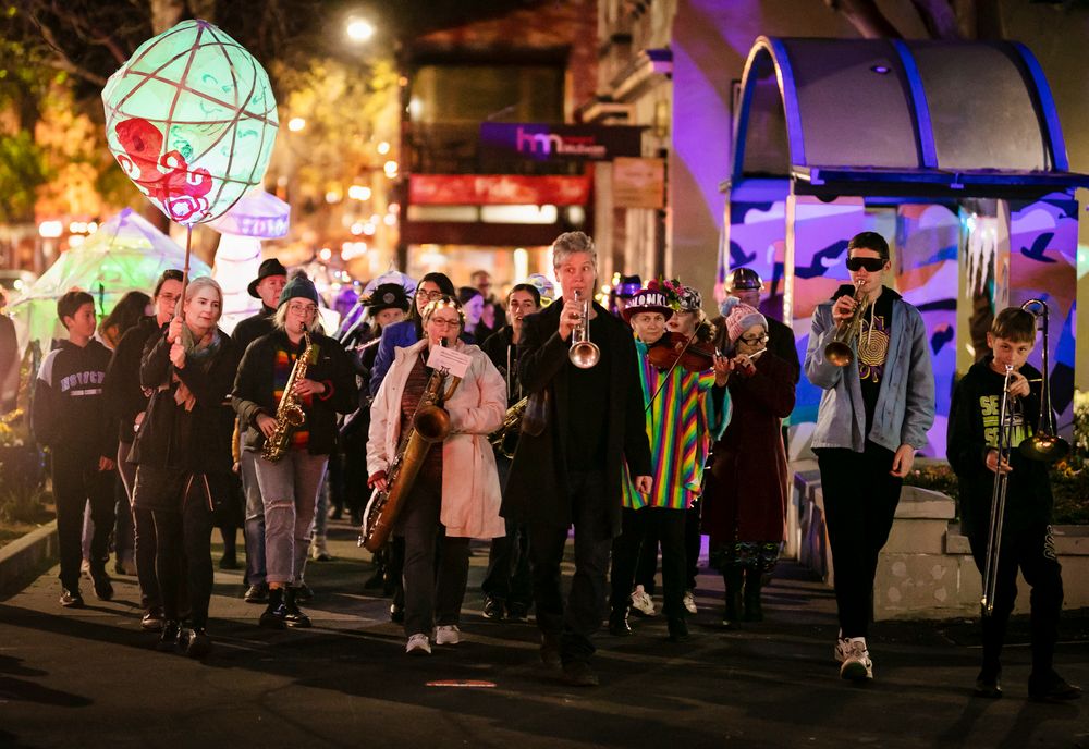 Celebrate 10 years of the HONK! Oz street music festival post image