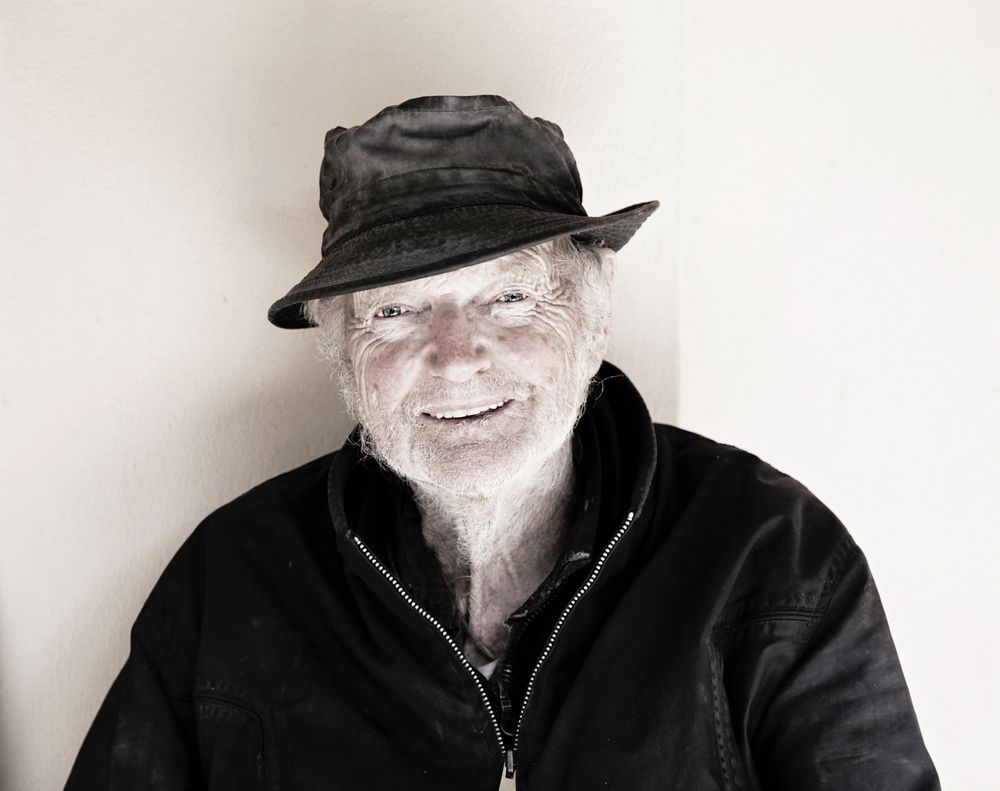 Vale, Russell Bourke post image