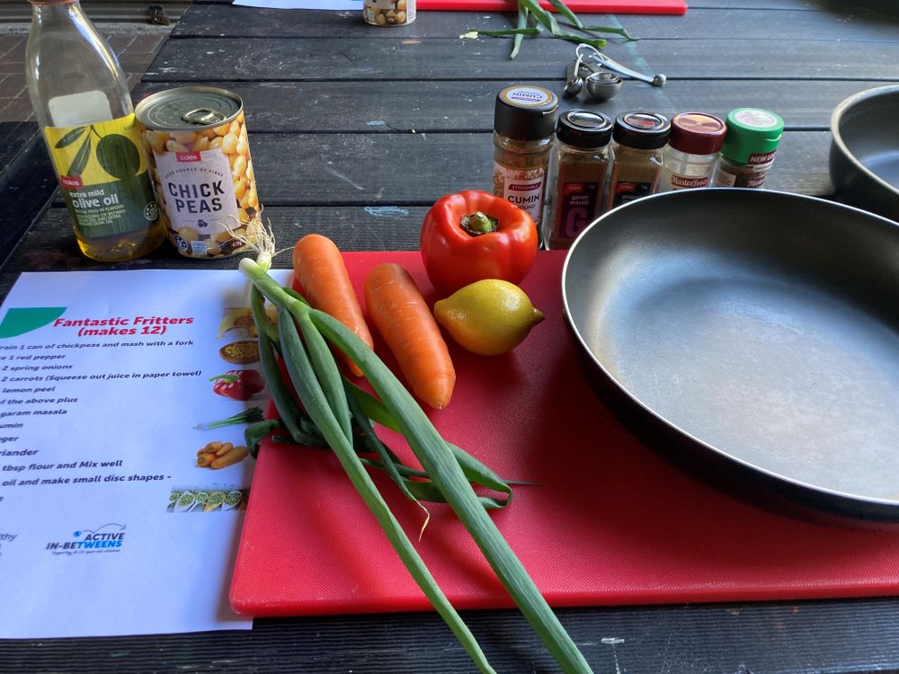 Hello, Monday readers post image