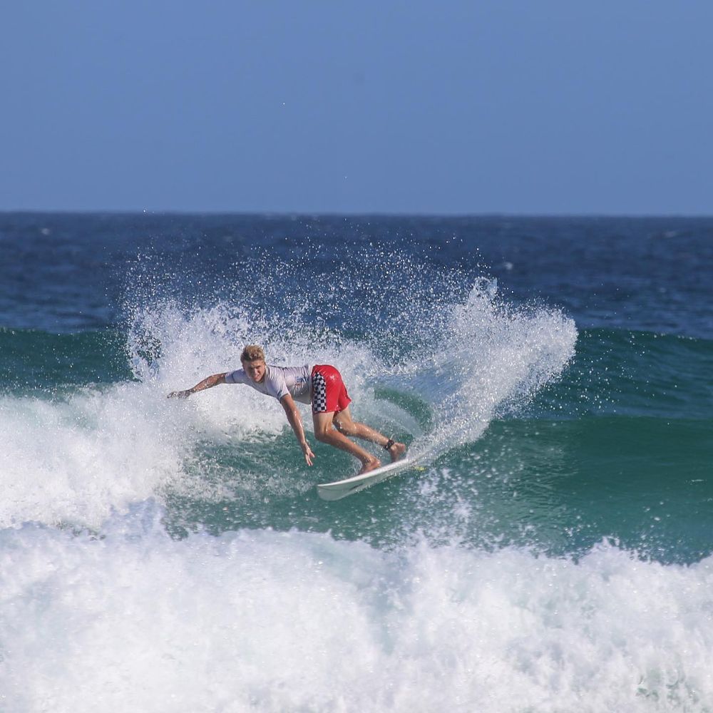 100 boardriders took on Treachery post image