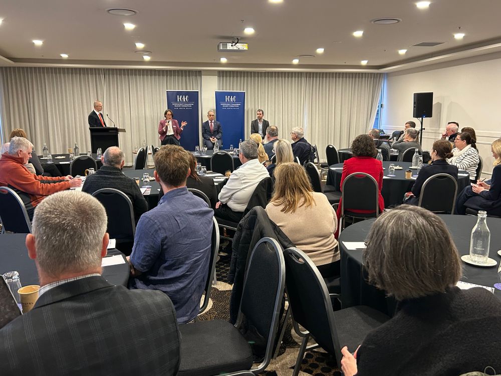 ICAC education tour tells Wollongong Council, public how to avoid future misconduct drama post image