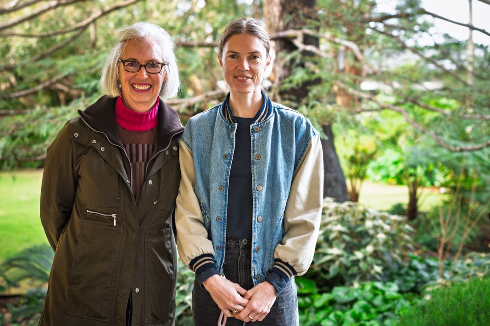 Green thumbs eat up Edible Garden Trail tips post image