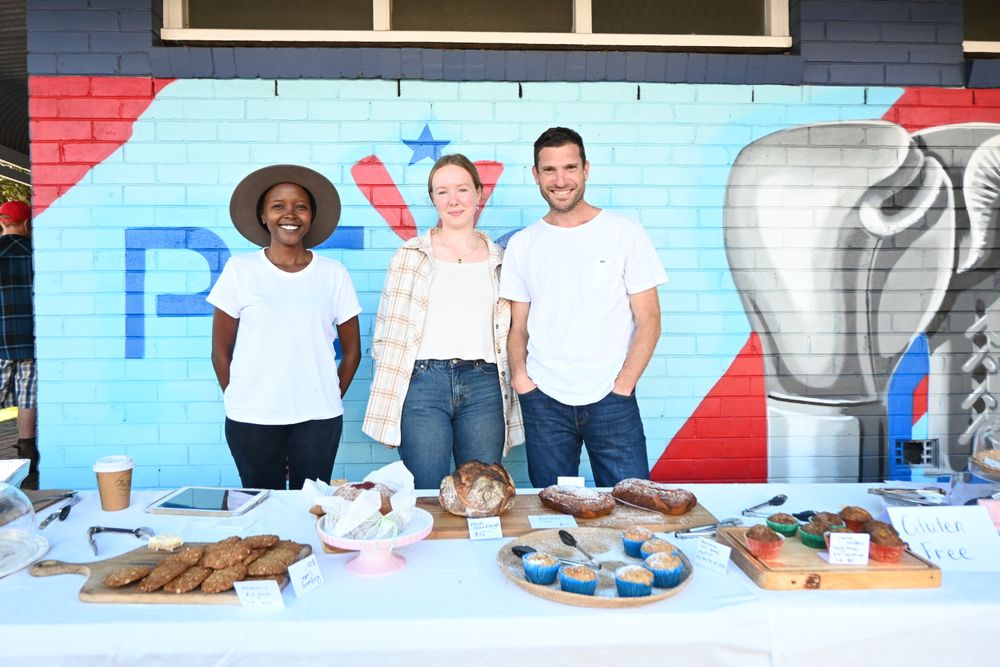 Sun, smiles and democracy sausages as Illawarra voters turn out for federal election day post image