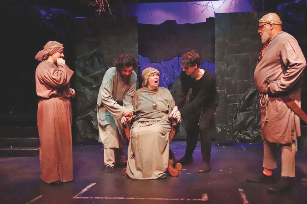 Behind the Curtain with Cathy Bates in The House of Gloucester post image