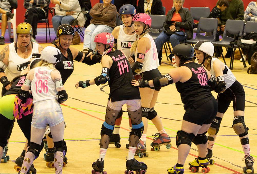 Skates on for breast cancer: Wollongong Illawarra Roller Derby raises $3000 post image