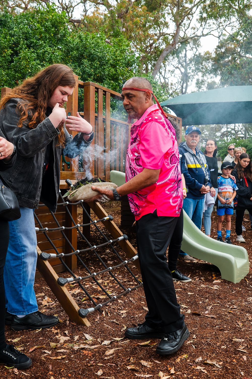 Jodi Edwards launches 6 Dharawal language books post image