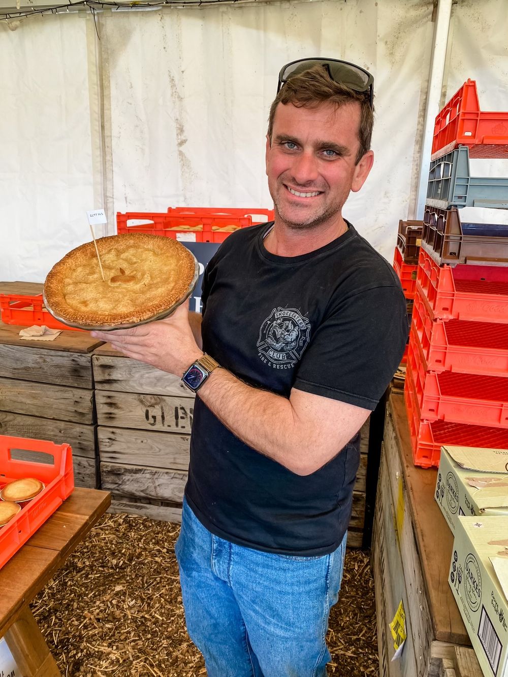 New record at Apple Pie Day auction! post image