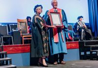 UOW graduates urged to 'thump table' for a better future post image