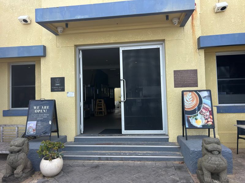 Popular Thirroul cafe set to change management post image