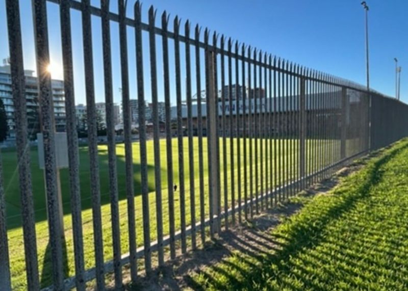 Prime coastal green site to remain locked up indefinitely post image