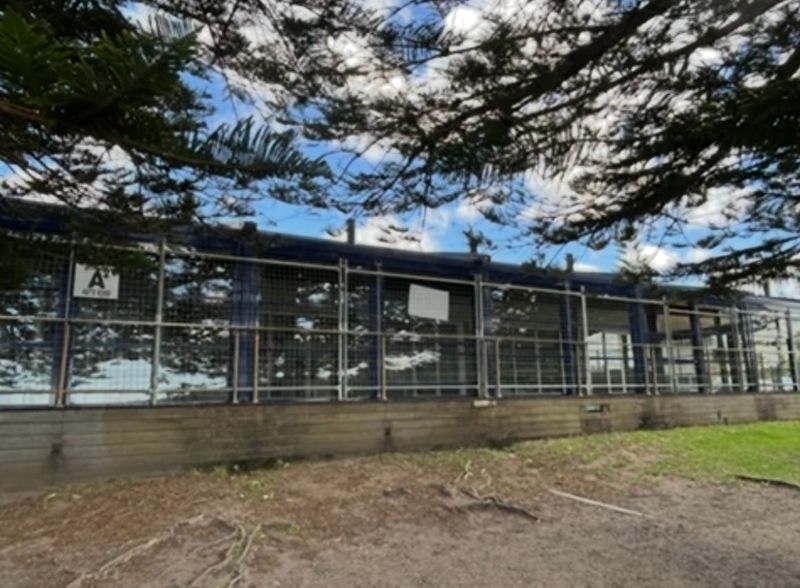Former Lagoon Restaurant site stands empty with new lease still not finalised post image